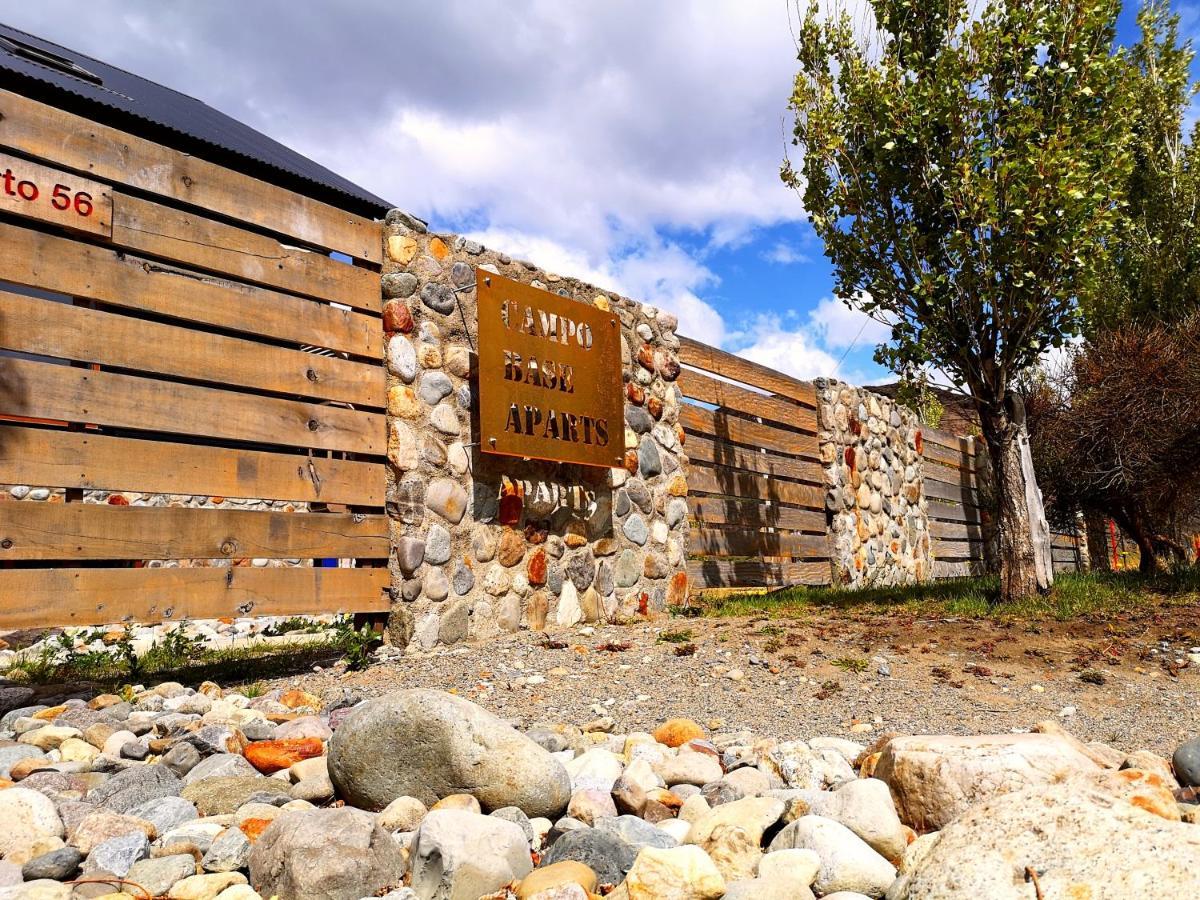 Campo Base Aparts El Chaltén Exterior foto